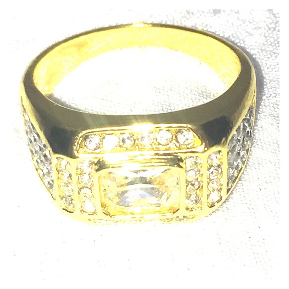 Mens new jeweled ring size 10 - Picture 2 of 4
